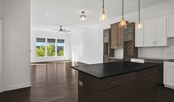 828 Bobcat Ave 404, Columbus, OH 43212