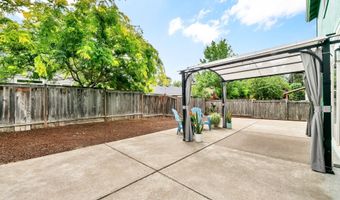 88055 LLAMA Ln, Veneta, OR 97487