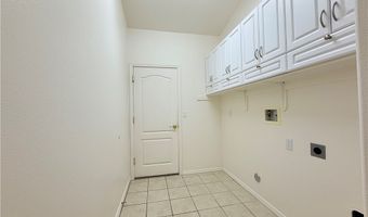 2302 Silverthorne Dr, Bullhead City, AZ 86442