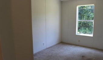 188 Compass Lake Dr, Alford, FL 32420