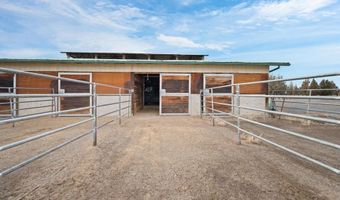 24585 Dodds Rd, Bend, OR 97701