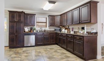 104 Johnson St, Baldwin, LA 70514