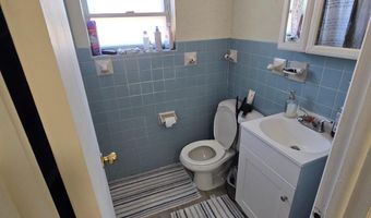 1627 CENTRE Ave, Reading, PA 19601
