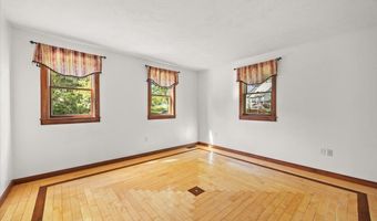 30 Seabreeze Dr, Bourne, MA 02532