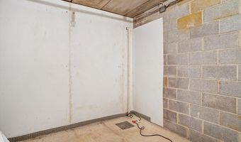 1410 GREENDALE Ct 2-1410, Arnold, MD 21012