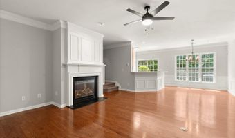 121 Finsbury Ln, Woodstock, GA 30188