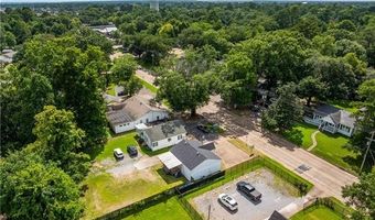 2911 JACKSON St, Alexandria, LA 71301