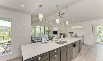 256 GLADIOLUS St, Anna Maria, FL 34216