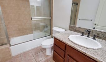 700 S Ardmore Ave 204, Los Angeles, CA 90005