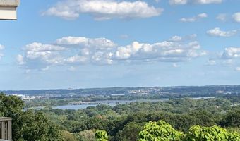 1510 12TH St N Ph5, Arlington, VA 22209