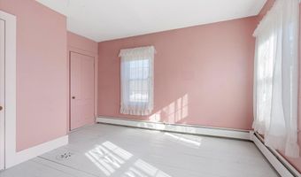 33 Bunker Hill Rd, Auburn, NH 03032