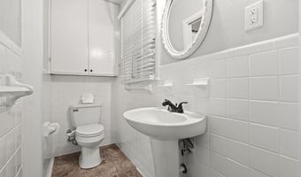 2012 LYNN Rd, Anniston, AL 36207