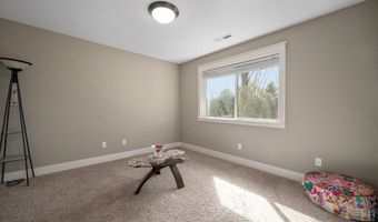 16140 SW PUFFIN Ct, Beaverton, OR 97007