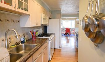 21 Carpenter Ave, Barrington, RI 02806