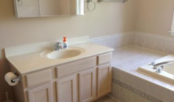 810 MANCHESTER Dr, Ambler, PA 19002