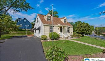 230 College Dr, Allentown, PA 18104