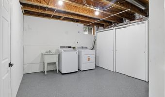 6607 CASTLE BAR Ct, Alexandria, VA 22315