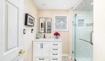 2 Canal St, Alloway, NJ 07422