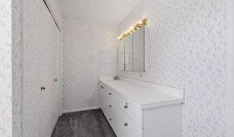 746 WRIGHT Dr, Ambler, PA 19002