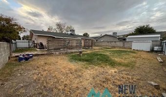 3006 Mountain View Dr, Carlsbad, NM 88220