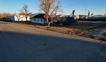 302 3rd St S, Basin, WY 82410