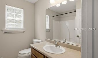 8 Star Magnolia Dr, Beaufort, SC 29907