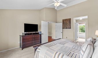 2535 Barrett Springs Dr, Ballwin, MO 63021
