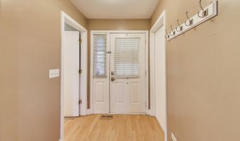 1905 N Stillwater Rd, Arlington Heights, IL 60004