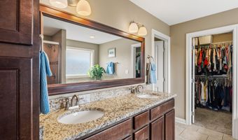 1103 NE Frisk Dr, Ankeny, IA 50021