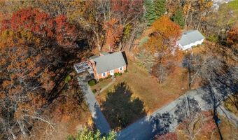 4 Tattersall Dr, Lincoln, RI 02865