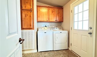 2350 Adobe Rd #214, Bullhead City, AZ 86442