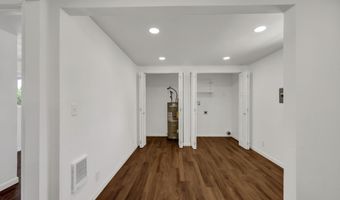 2665 E St, Springfield, OR 97477