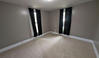 322 W 8th St, Bicknell, IN 47512