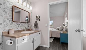 3333 N CASALOMA Dr 9, Appleton, WI 54913