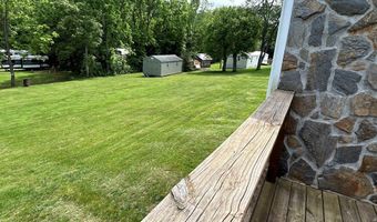 131 Lansworth Dr, Austinville, VA 24312