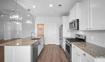 276 Station Pkwy, Bluffton, SC 29910