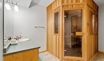 14115 Foxtail Ln, Apple Valley, MN 55124