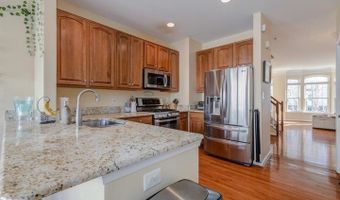 5059 KILBURN St, Alexandria, VA 22304