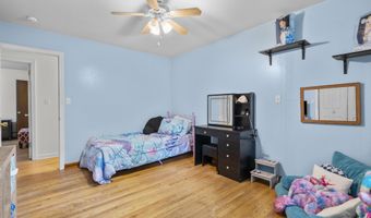 124 Pulaski Hwy, Ansonia, CT 06401