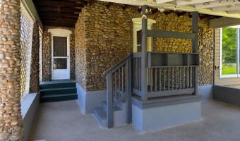 5030 BROAD Ave, Altoona, PA 16601