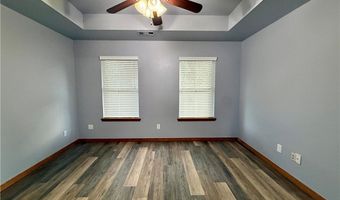 510 College Pl, Bentonville, AR 72712