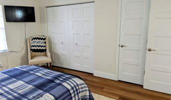 1640 JUNO Trl 101A, Astor, FL 32102