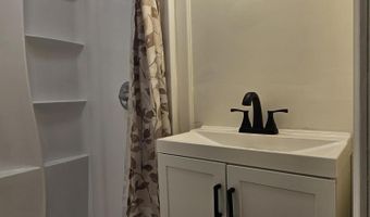 1055 Scruggs Cir, Bartow, GA 30413