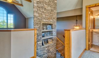 216 Old Wolf Hill Rd, Bethpage, TN 37022