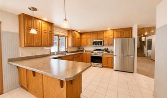 6828 Aurora Dr, Akeley, MN 56433