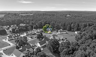 449 Shallowford Dr, Boiling Springs, SC 29316