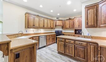 372 Woodhaven Dr, Athens, GA 30606