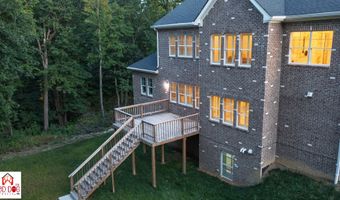 372 Foxboro Dr, Avon, IN 46123
