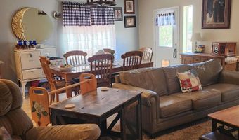 135 Cambridge Dr, Dayton, NV 89403