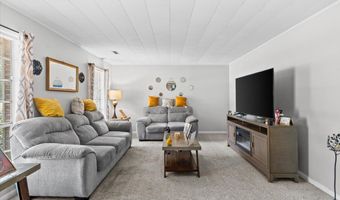 205 Dahlia Dr, Andalusia, AL 36420